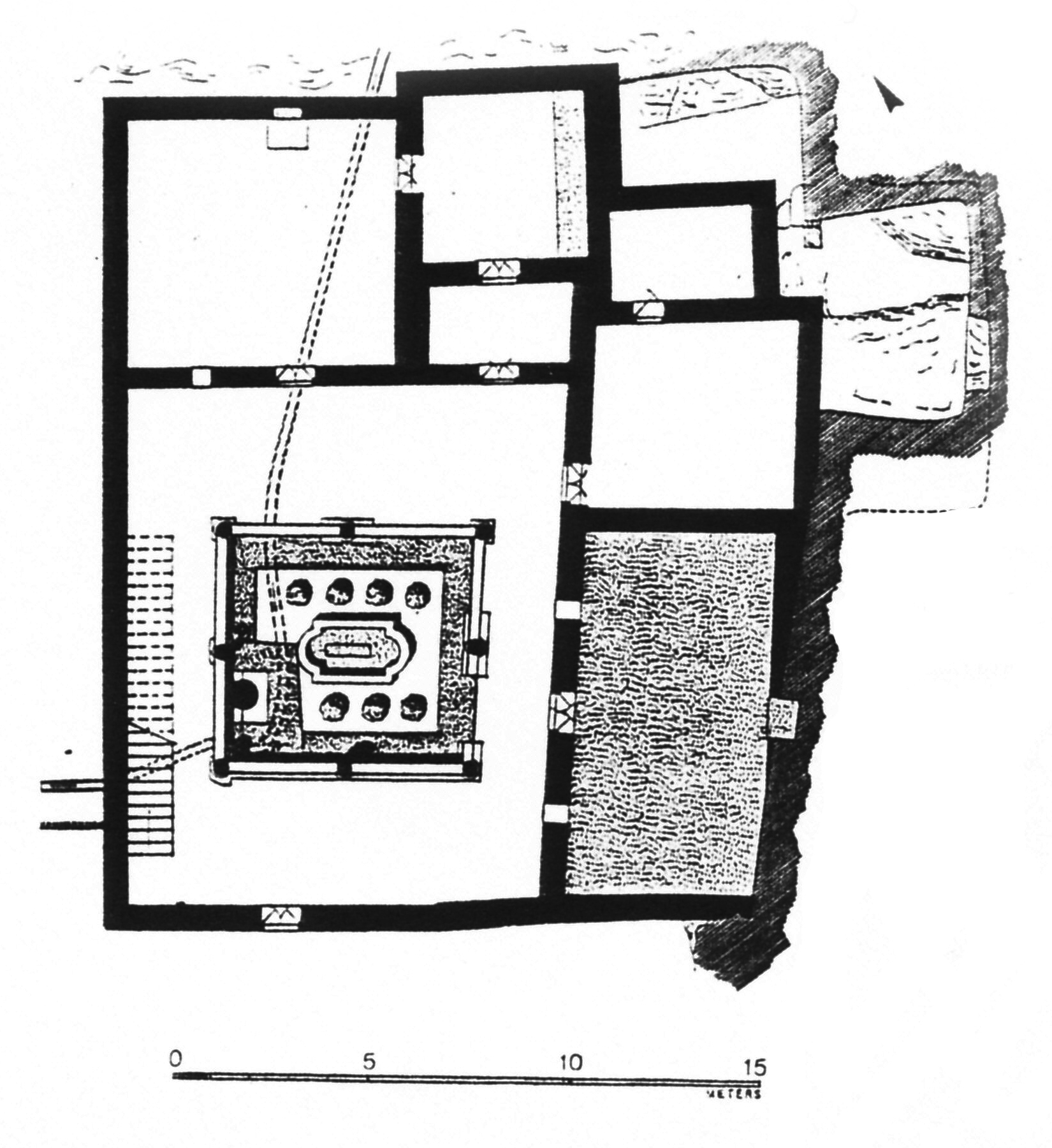 plan of an early Roman house with pool and courtyard